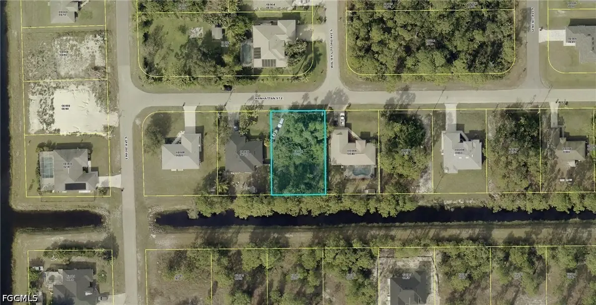 706 Manhattan Street E, Lehigh Acres, FL 33974 - #1