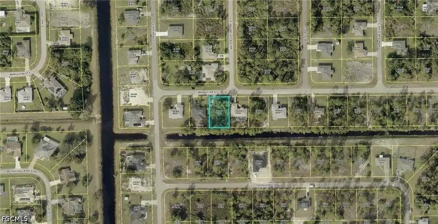 706 Manhattan Street E, Lehigh Acres, FL 33974 - #2