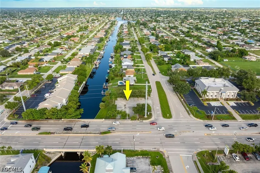 1532 Shelby Parkway, Cape Coral, FL 33904 - #3