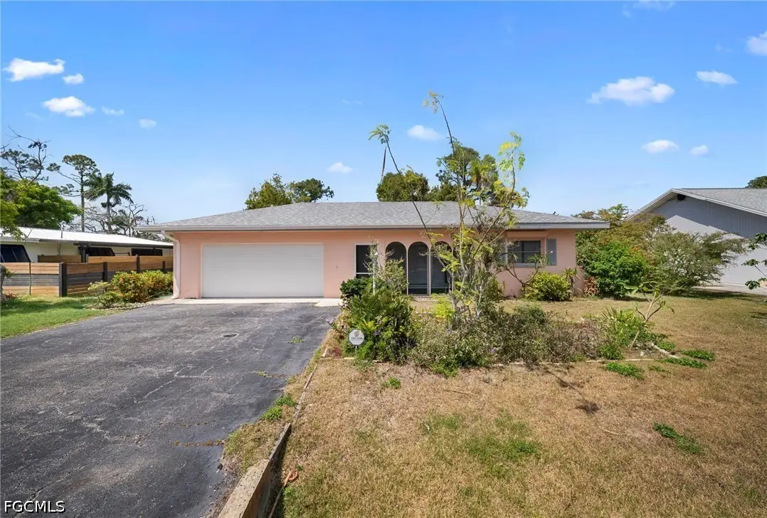 2225 Dover Avenue, Fort Myers, FL 33907 - #1