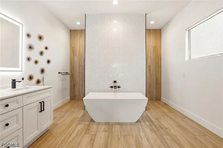 3325 SW 8th Court, Cape Coral, FL 33914 - #3