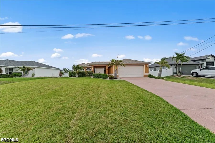 525 NE 6th Avenue, Cape Coral, FL 33909 - #3