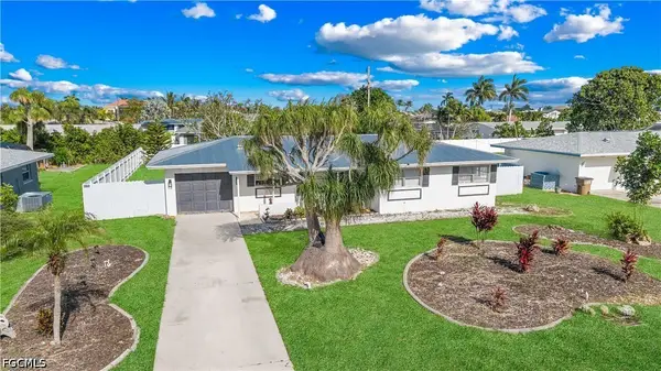 2627 SE 18th Place, Cape Coral, FL 33904