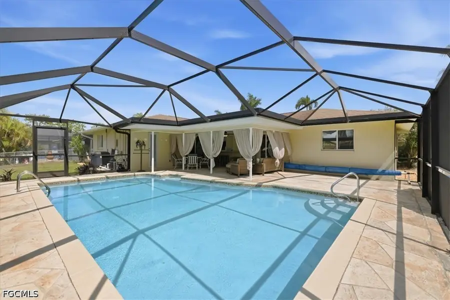 3226 SE 2nd Avenue, Cape Coral, FL 33904 - #2