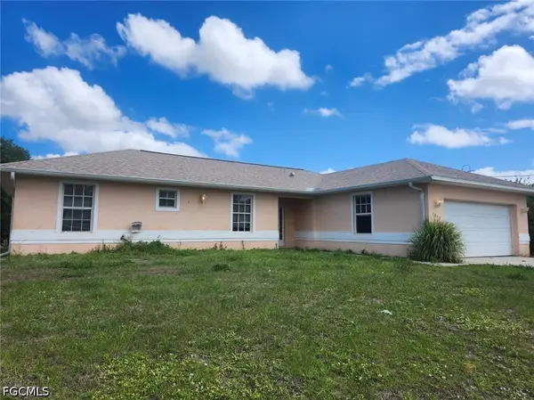 1055 Peach Street, Lehigh Acres, FL 33974
