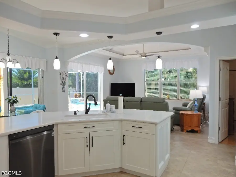 5302 SW 27th Place, Cape Coral, FL 33914 - #3