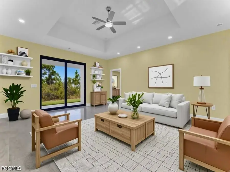 637 Cardinal Street E, Lehigh Acres, FL 33974 - #2