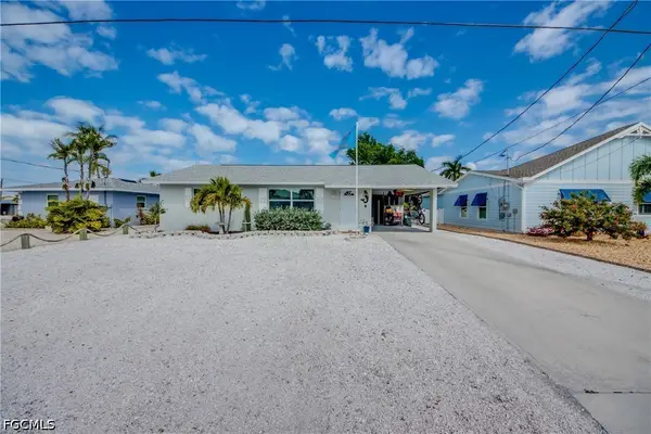 355 Donora Boulevard, Fort Myers Beach, FL 33931
