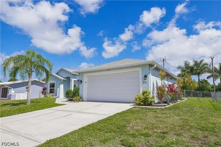 241 SW 34th Terrace, Cape Coral, FL 33914 - #2