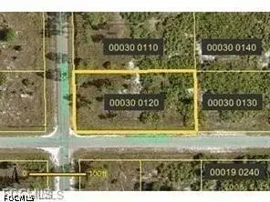 600 Moore Avenue, Lehigh Acres, FL 33972
