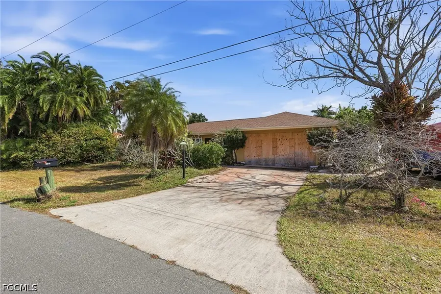 2204 Channel Way, North Fort Myers, FL 33917 - #2