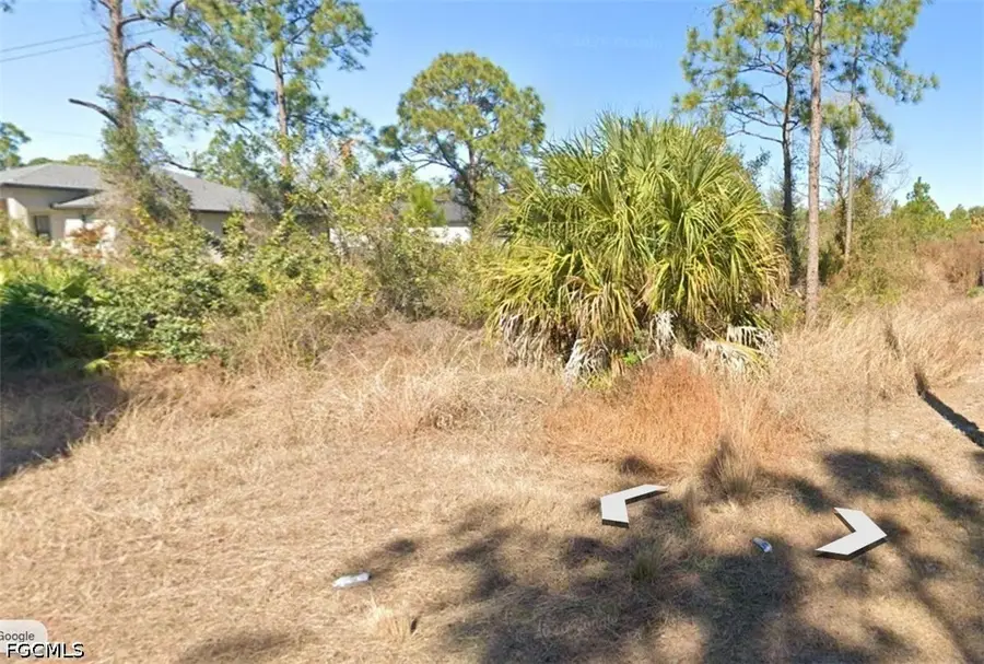 703 E 11th Street, Lehigh Acres, FL 33972 - #2