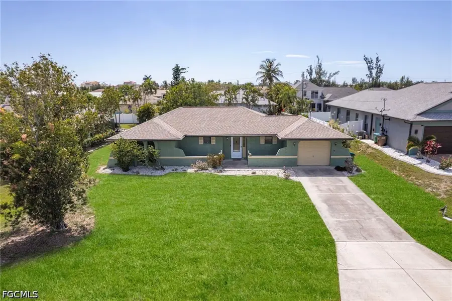 2132 SW 14th Place, Cape Coral, FL 33991 - #2