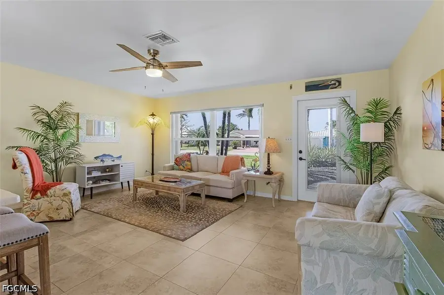 3664 Bayview Avenue, Saint James City, FL 33956 - #3