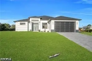 2503 15th Street W, Lehigh Acres, FL 33971