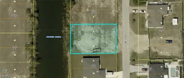 1904 NE 1st Place, Cape Coral, FL 33909