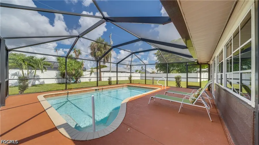 3520 SE 3rd Place, Cape Coral, FL 33904 - #2