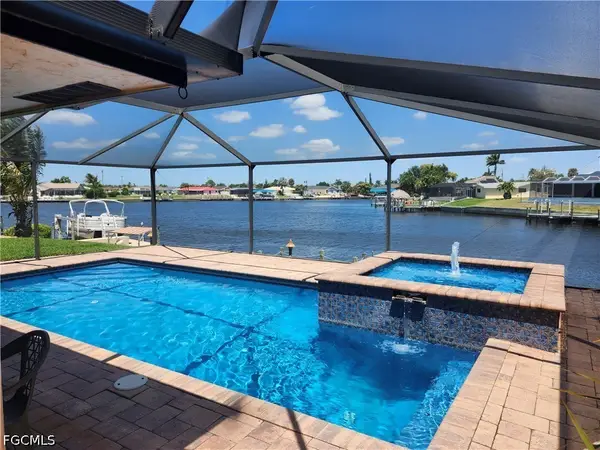 1141 SE 28th Terrace, Cape Coral, FL 33904