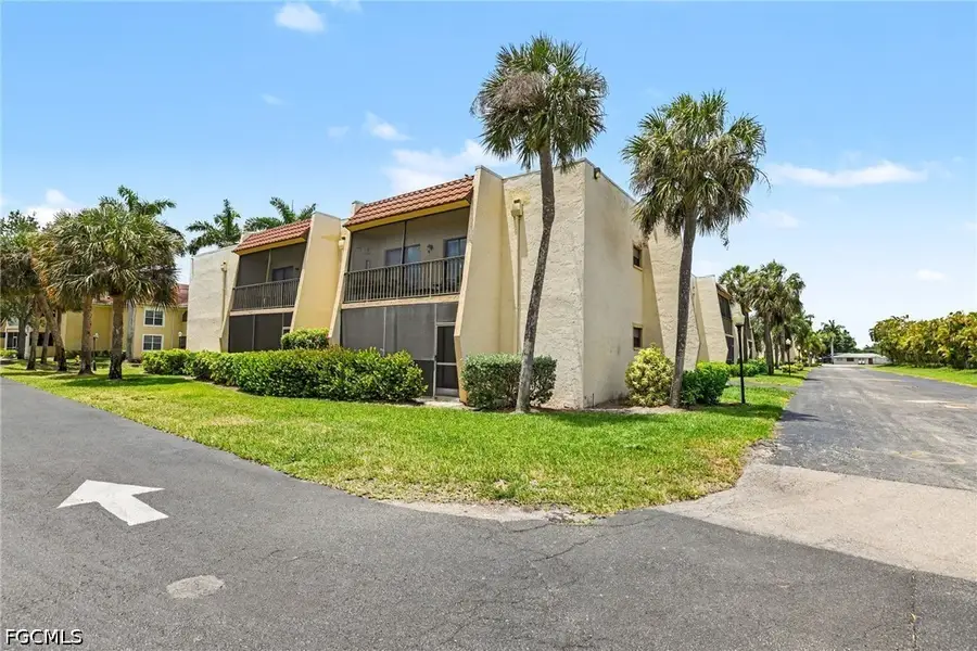 12501 Mcgregor Boulevard #10, Fort Myers, FL 33919 - #2