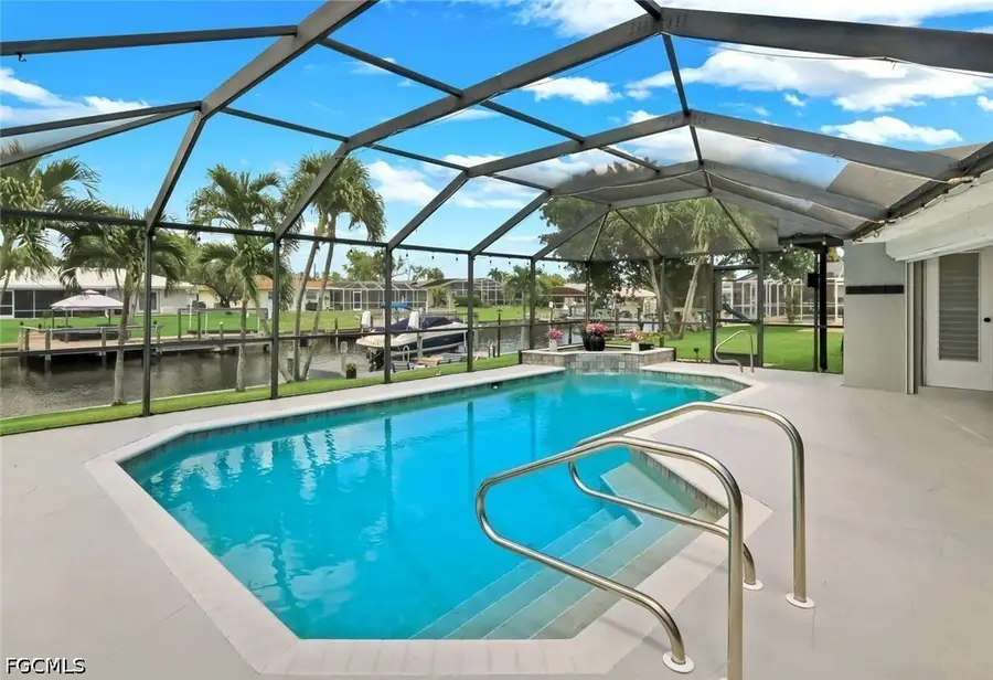 2107 SE 25th Terrace, Cape Coral, FL 33904 - #2