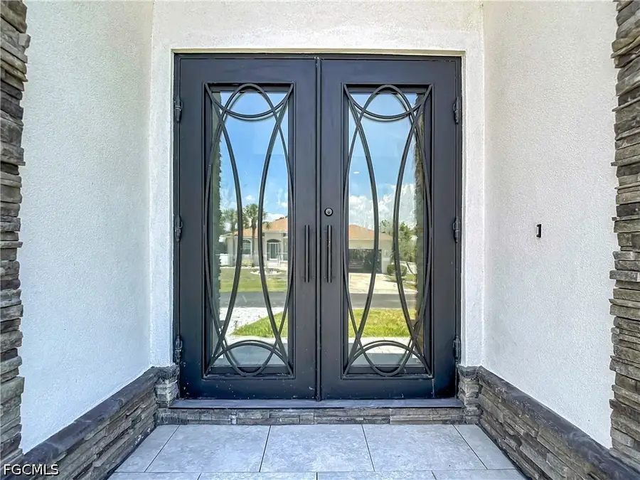 8831 Woodgate Drive, Fort Myers, FL 33908 - #2