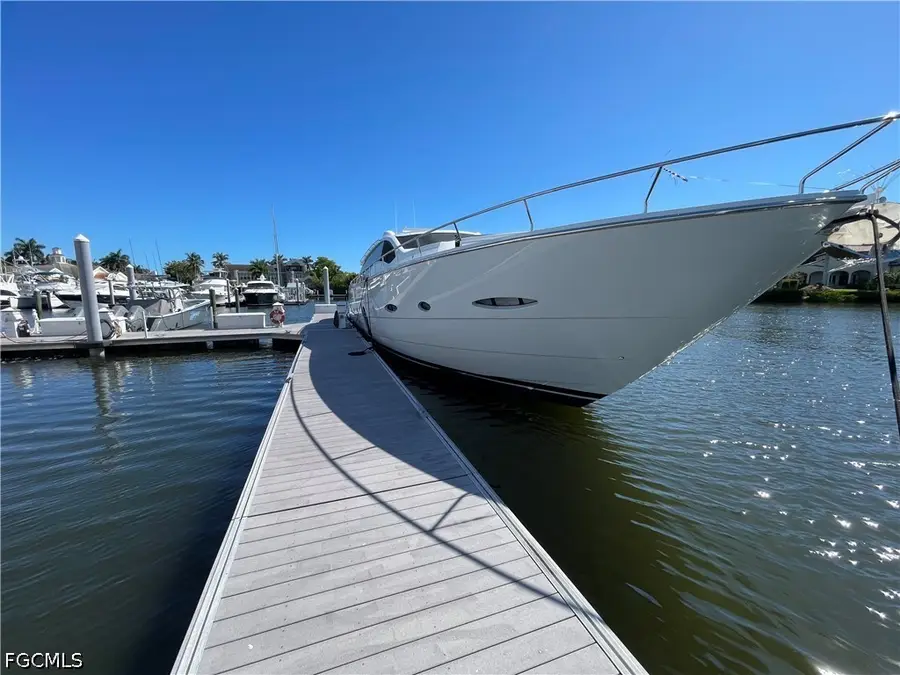 97' BOAT SLIP A21 St. Charles Yacht Club, Iona, FL 33908 - #3