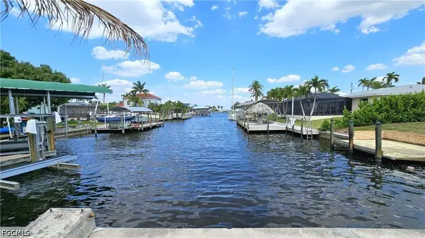 111 SW 58th Terrace, Cape Coral, FL 33914