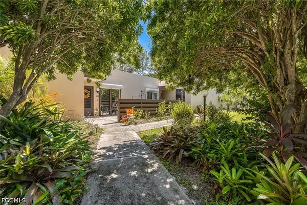 104 Pinebrook Drive, Fort Myers, FL 33907