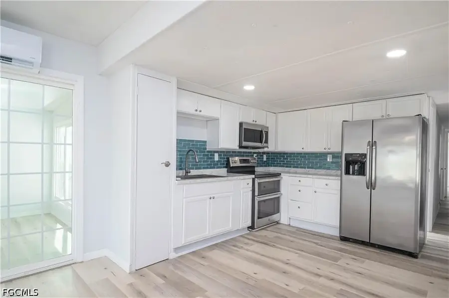 19 Garden Drive, Fort Myers, FL 33908 - #2