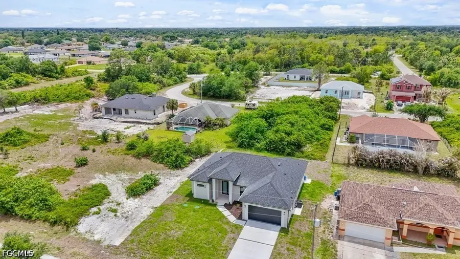 548 Long Island Street E, Lehigh Acres, FL 33974 - #2