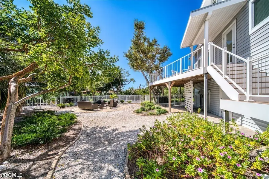2499 Harbour Lane, Sanibel, FL 33957 - #3