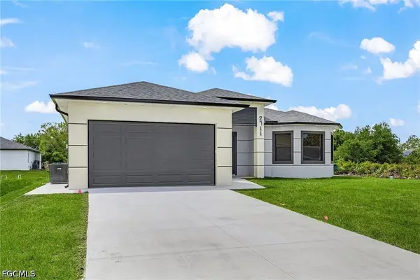 2700 41st Street W, Lehigh Acres, FL 33971
