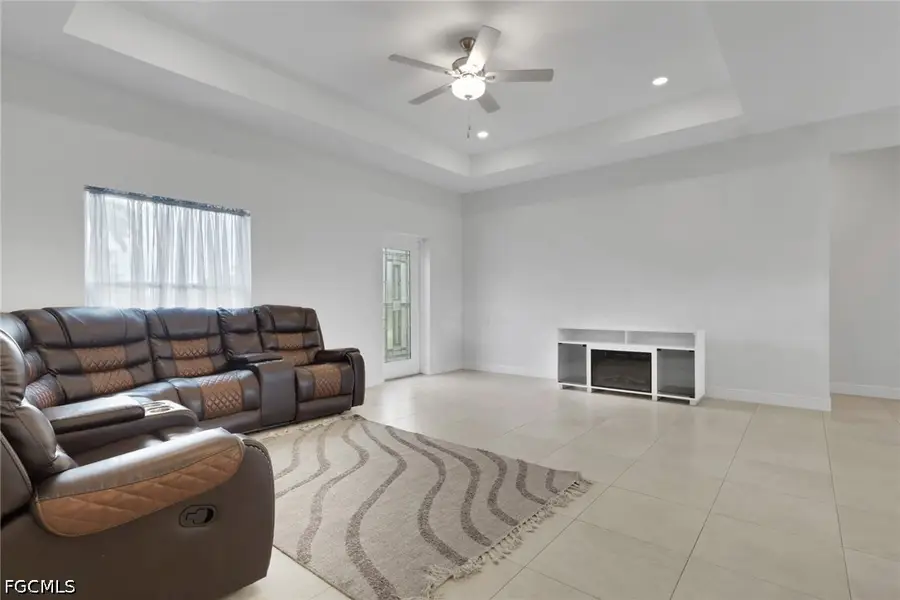 28 NW 26th Street, Cape Coral, FL 33993 - #3