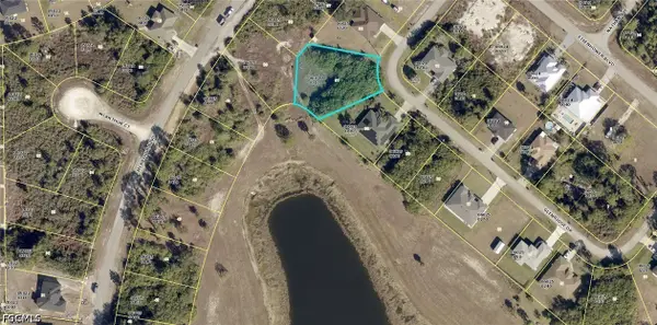 356 Glenridge Drive, Lehigh Acres, FL 33974