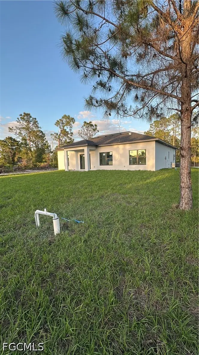 515 Hutton Street E, Lehigh Acres, FL 33974 - #2