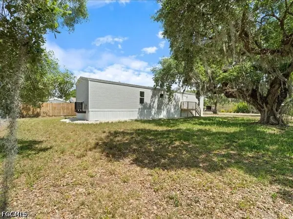 1038 Canopy Lane, Moore Haven, FL 33471