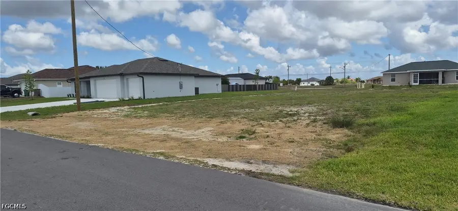 123 NE 15th Terrace, Cape Coral, FL 33909 - #2