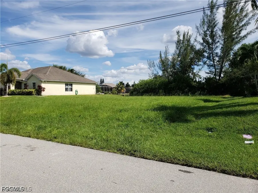 436 SE 13th Terrace, Cape Coral, FL 33990 - #2