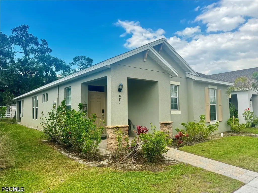 882 Friendship Circle, Labelle, FL 33935 - #1
