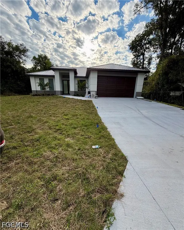 490 Christopher Court, Labelle, FL 33935