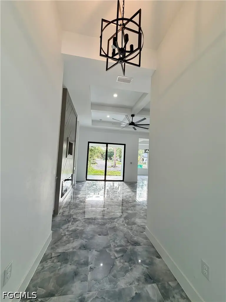 490 Christopher Court, Labelle, FL 33935 - #2