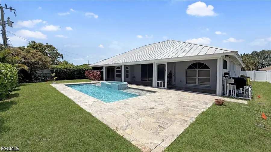 27 NE 20th Place, Cape Coral, FL 33909 - #2