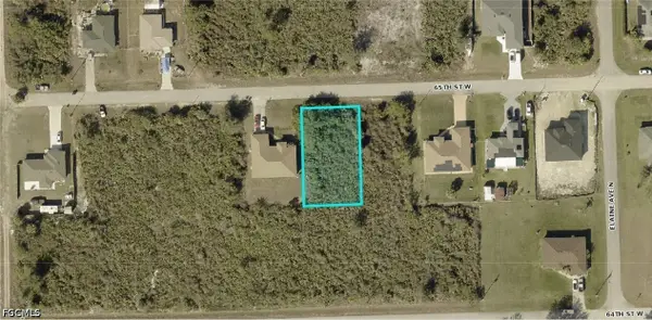 2709 65th Street W, Lehigh Acres, FL 33971