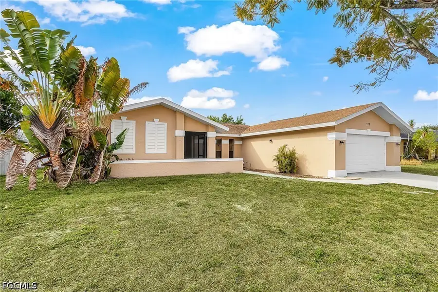 920 SE 21st Street, Cape Coral, FL 33990 - #3