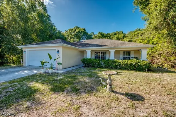 2807 51st Street W, Lehigh Acres, FL 33971