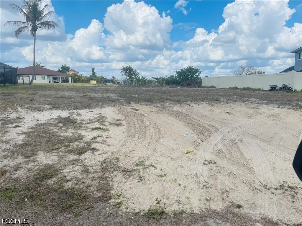 1405 NW 2nd Street, Cape Coral, FL 33993 - #1