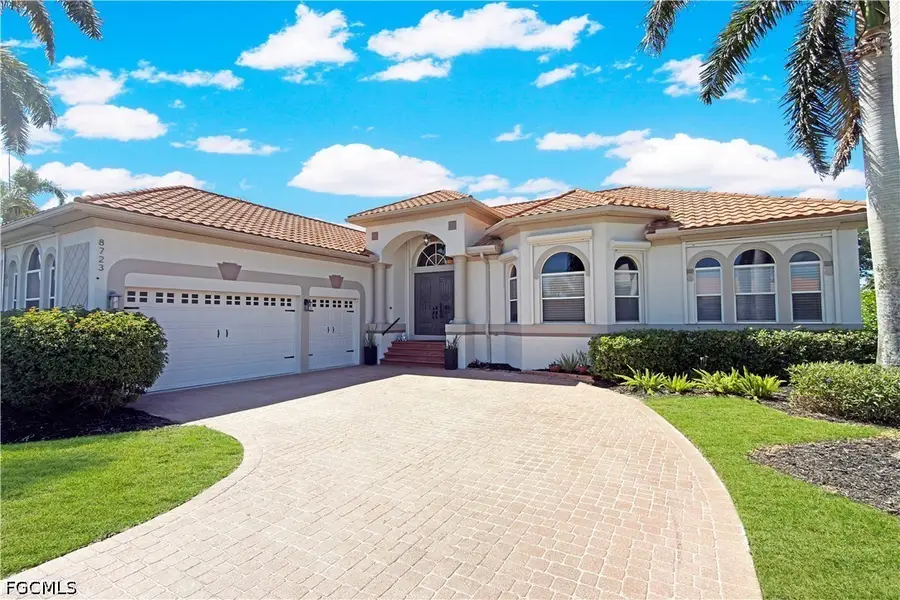 8723 S Lake Circle, Fort Myers, FL 33908 - #2