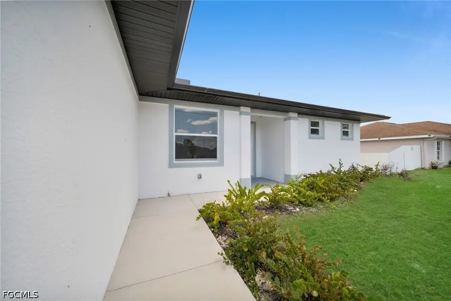 3210 30th Street Sw, Lehigh Acres, FL 33976 - #3