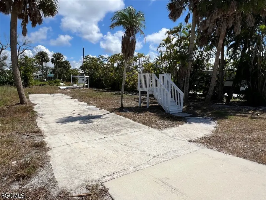 5851 Estero Boulevard, Fort Myers Beach, FL 33931 - #3
