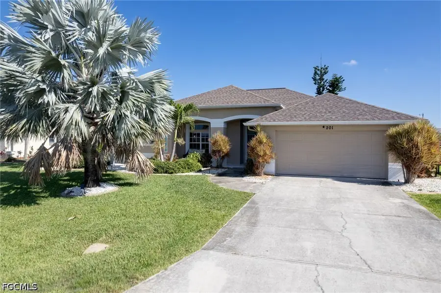 201 SW 35th Street, Cape Coral, FL 33914 - #2